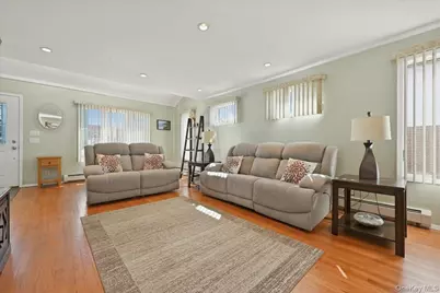 24 Catherine Avenue, Franklin Square, NY 11010 - Photo 3