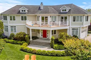 695 Sound Dr, Greenport, NY 11944 - Photo 3