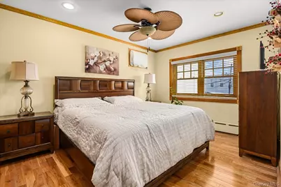 72-31 73rd Street, Glendale, NY 11385 - Photo 23