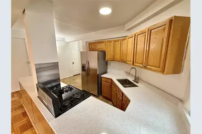 1562 Unionport Road #5A, Bronx, NY 10462 - Photo 5