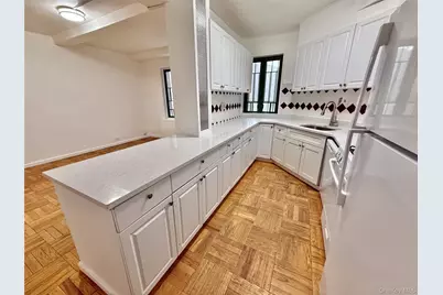 1735 Purdy Street #5H, Bronx, NY 10462 - Photo 1