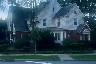 109-22 Myrtle Ave, Richmond Hill North, NY 11418 - Photo 27