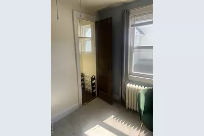 10922 Myrtle Avenue, Richmond Hill, NY 11418 - Photo 9