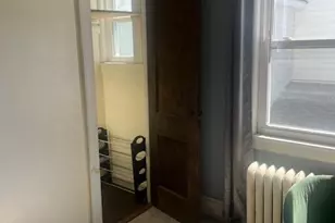 109-22 Myrtle Ave, Richmond Hill North, NY 11418 - Photo 9