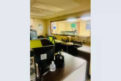 10922 Myrtle Avenue, Richmond Hill, NY 11418 - Photo 23