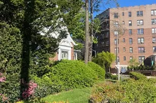 109-22 Myrtle Ave, Richmond Hill North, NY 11418 - Photo 29