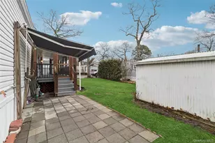 37 Hubbard Ave, Riverhead, NY 11901 - Photo 37