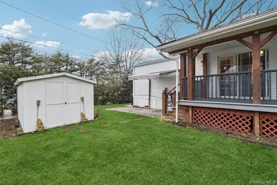 37 Hubbard Ave #5, Riverhead, NY 11901 - Photo 39