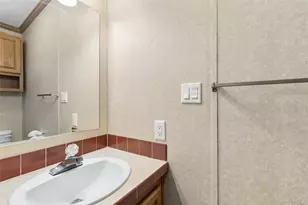 37 Hubbard Ave, Riverhead, NY 11901 - Photo 27