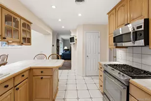 87 Capt Shankey Dr, Garnerville, NY 10923 - Photo 15