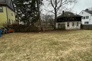 147 Main St, Kingston, NY 12401 - Photo 3