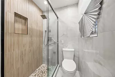 1 Darby Road, Airmont, NY 10952 - Photo 15