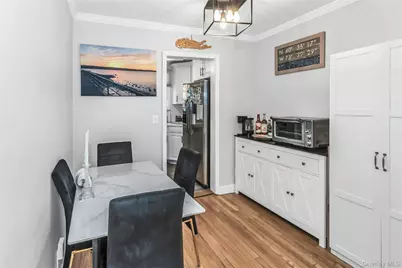 80 Seacliff Avenue #U, Glen Cove, NY 11542 - Photo 9