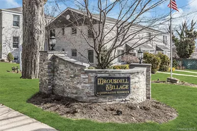 80 Seacliff Avenue #U, Glen Cove, NY 11542 - Photo 1