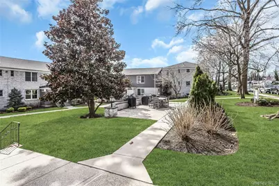 80 Seacliff Avenue #U, Glen Cove, NY 11542 - Photo 21