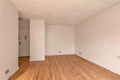 72-61 113th Street #4B, Forest Hills, NY 11375 - Photo 5