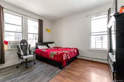 1049 Ward Avenue, Bronx, NY 10472 - Photo 17