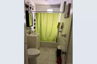 1049 Ward Avenue, Bronx, NY 10472 - Photo 13