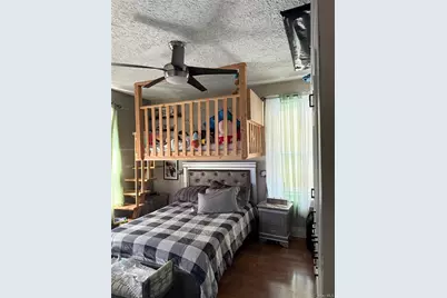 1049 Ward Avenue, Bronx, NY 10472 - Photo 13
