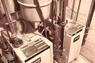 94-27 43rd Ave, Elmhurst, NY 11373 - Photo 33