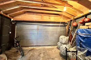 94-27 43rd Ave, Elmhurst, NY 11373 - Photo 29