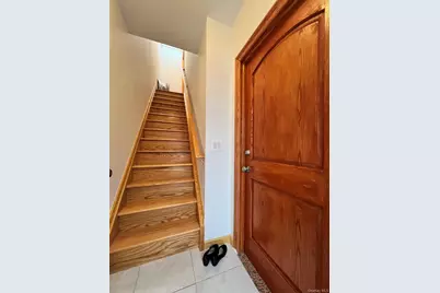 94-27 43rd Ave, Elmhurst, NY 11373 - Photo 17