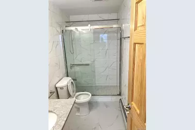 94-27 43rd Ave, Elmhurst, NY 11373 - Photo 23