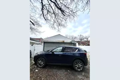 94-27 43rd Ave, Elmhurst, NY 11373 - Photo 31