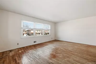 478 Leverett Avenue, New York, NY 10308 - Photo 11