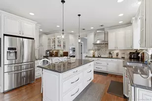 103 Pine St, Port Jefferson Station, NY 11776 - Photo 21