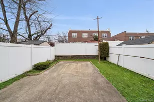 119-41 27th Ave, Flushing, NY 11354 - Photo 19