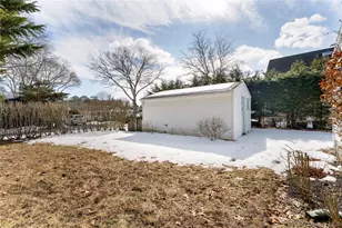 5 Sherman Ave, Hampton Bays, NY 11946 - Photo 15