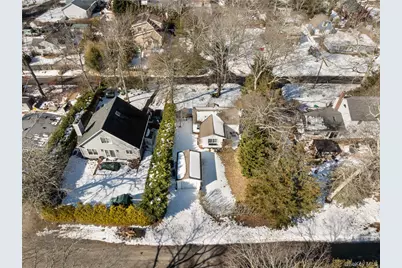 5 Sherman Avenue, Hampton Bays, NY 11946 - Photo 23