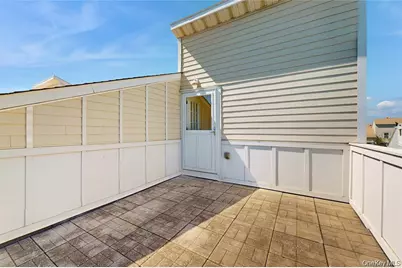 6910 Beach Front Road, Arverne, NY 11692 - Photo 25