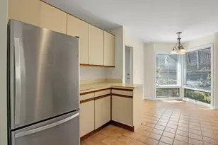 1 Spring Pond Dr, Ossining, NY 10562 - Photo 9