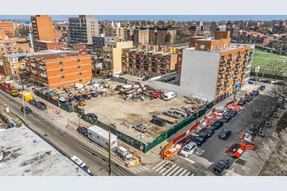 32-19 Linden Place, Flushing, NY 11354 - Photo 5