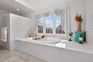 301 Berry Hill Rd, Oyster Bay, NY 11791 - Photo 23