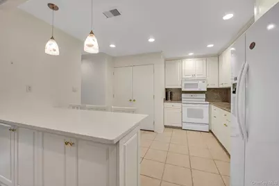 5 Fox Ridge, Roslyn, NY 11576 - Photo 7