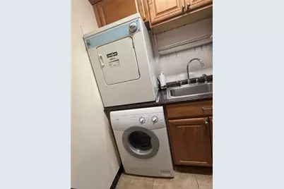 4260 157th Street #3D, Flushing, NY 11355 - Photo 3