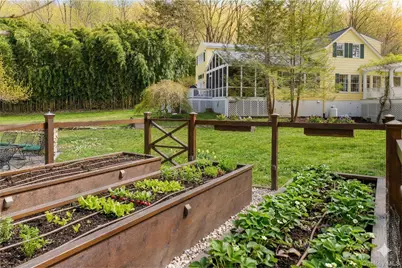 21 Kitchawan Drive, Chappaqua, NY 10514 - Photo 33