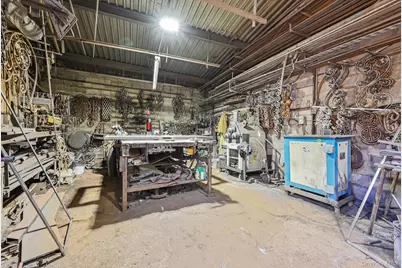 169-27 Liberty Avenue, Jamaica, NY 11433 - Photo 5