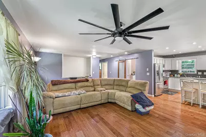 559 Hill Avenue, Walden, NY 12586 - Photo 17