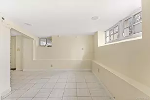 308 Mayflower Ave, New Rochelle, NY 10801 - Photo 33