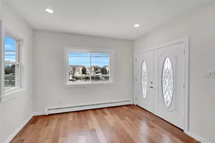 1010 California Pl S, Island Park, NY 11558 - Photo 3