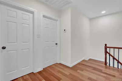 1010 California Place S, Island Park, NY 11558 - Photo 15