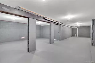 1010 California Pl S, Island Park, NY 11558 - Photo 25