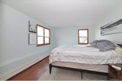 332 Sea Cliff Street, Islip Terrace, NY 11752 - Photo 21