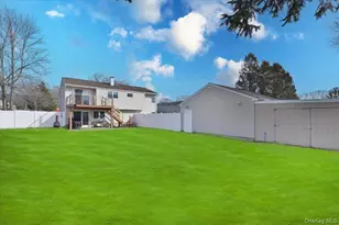 332 Sea Cliff St, Islip Terrace, NY 11752 - Photo 25