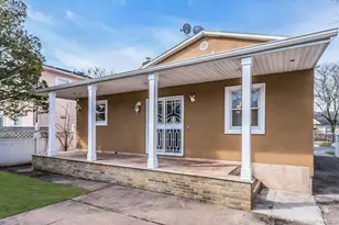 81-43 262nd St, Glen Oaks, NY 11004 - Photo 31