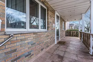 81-43 262nd St, Glen Oaks, NY 11004 - Photo 3